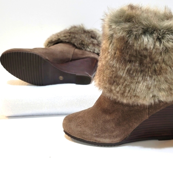 Chinese Laundry Faux Fur Boots Size 6 - Picture 4 of 10